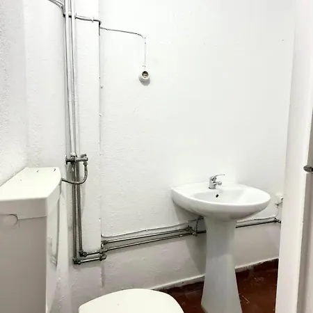 Casa de hóspedes Double - 4 Min Anjos Metro *