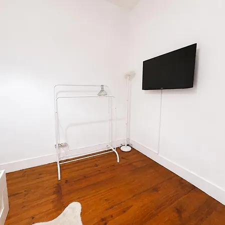 Guest house Double - 4 Min Anjos Metro
